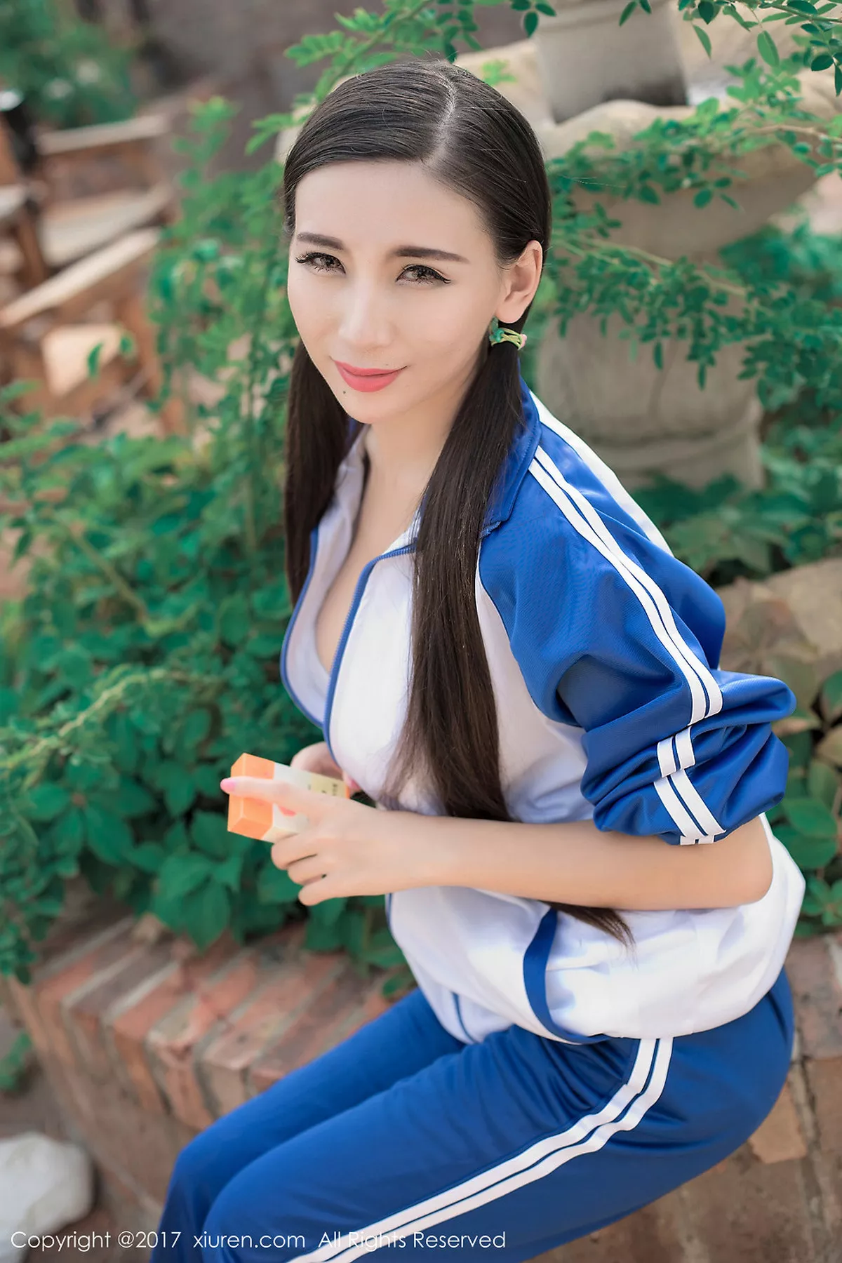 秀人集.com_[XiuRen秀人网]No.765_嫩模赵颖居家青春校服系半脱秀性感美胸妩媚迷人写真55P