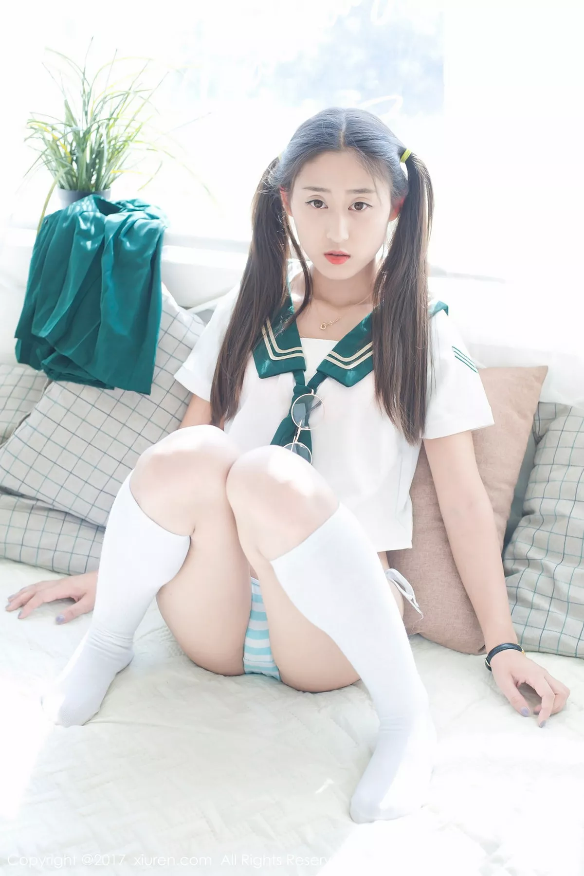 秀人集.com_[XiuRen秀人网]No.802_嫩模雨涵Iris日系学生制服性感内裤秀完美身材清爽迷人写真45P