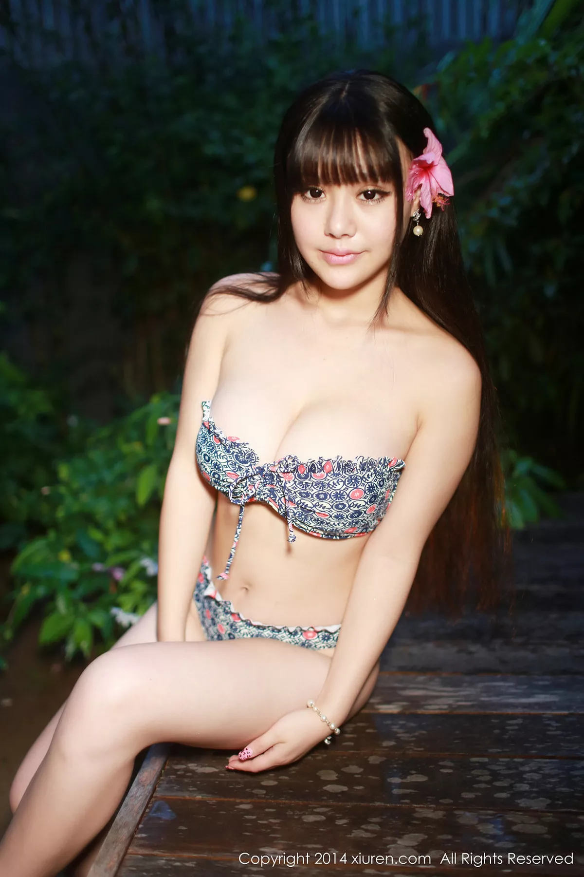 秀人集.com_[XiuRen秀人网]No.203_萌妹子Barbie可儿泰国旅拍丰满美胸性感迷人写真56P