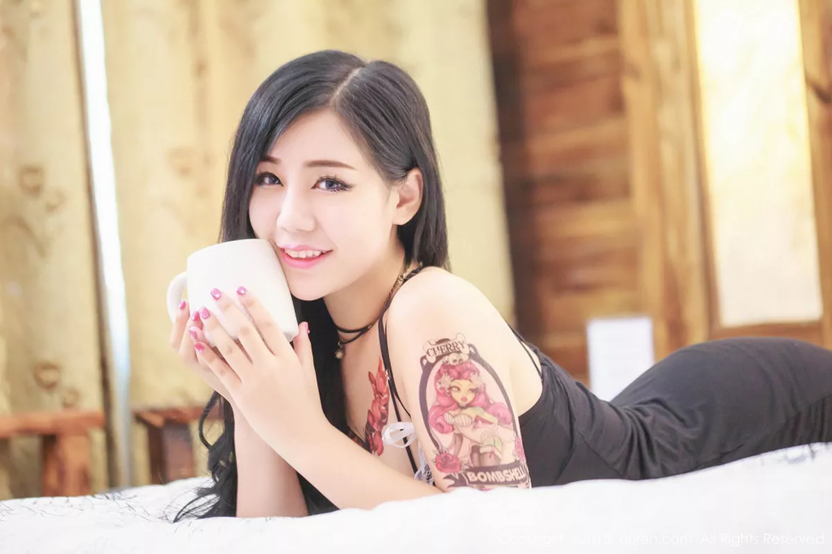 秀人集.com_[XiuRen秀人网]No.356_嫩模美女旭旭居家性感内衣秀丰满身材双乳纹身诱惑写真70P