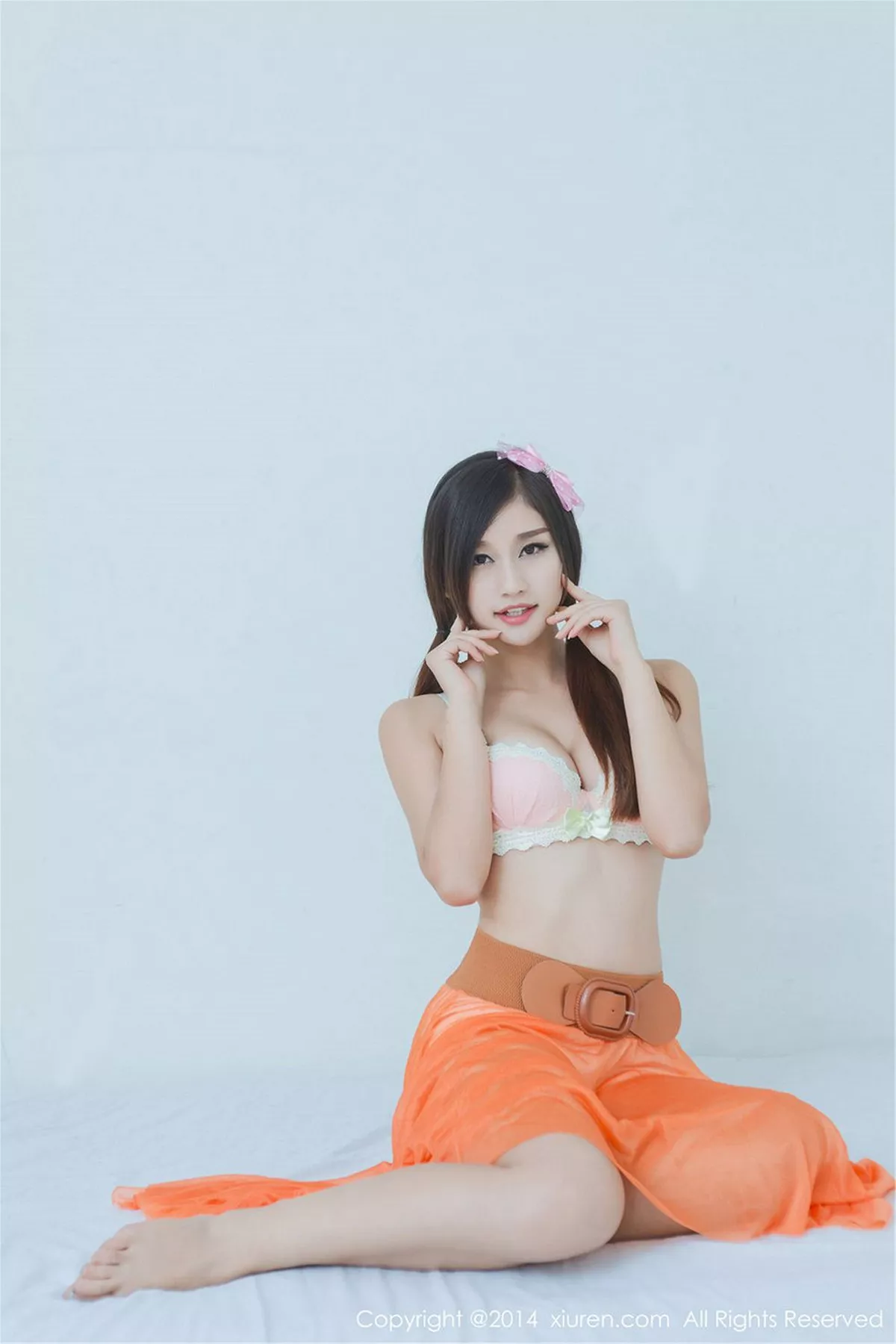 秀人集.com_[XiuRen秀人网]No.264_秀发美女嫩模史雨姐姐居家私房火辣美体真空诱惑写真50P