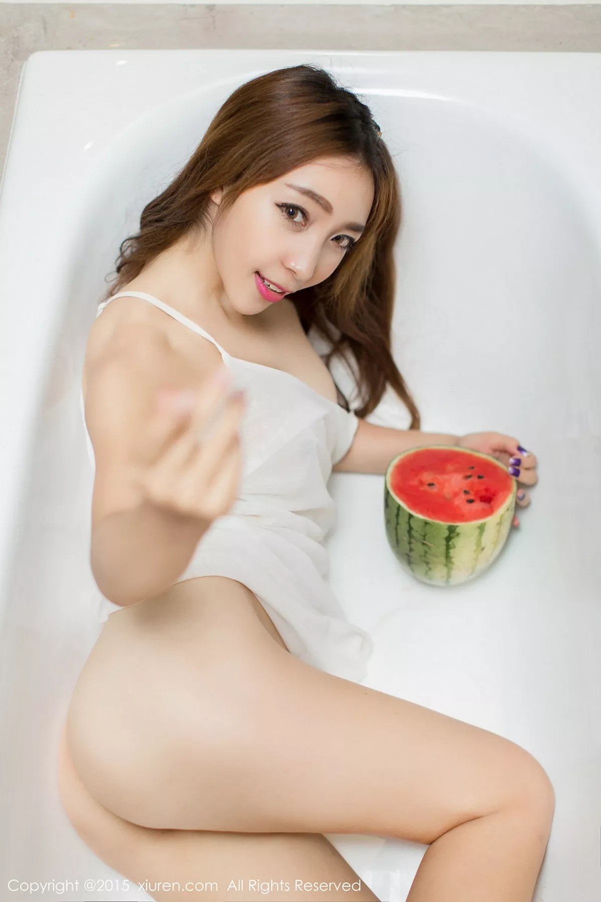 秀人集.com_[XiuRen秀人网]No.379_嫩模黄歆苑居家私房大尺度奶油遮点爆乳极致诱惑写真50P