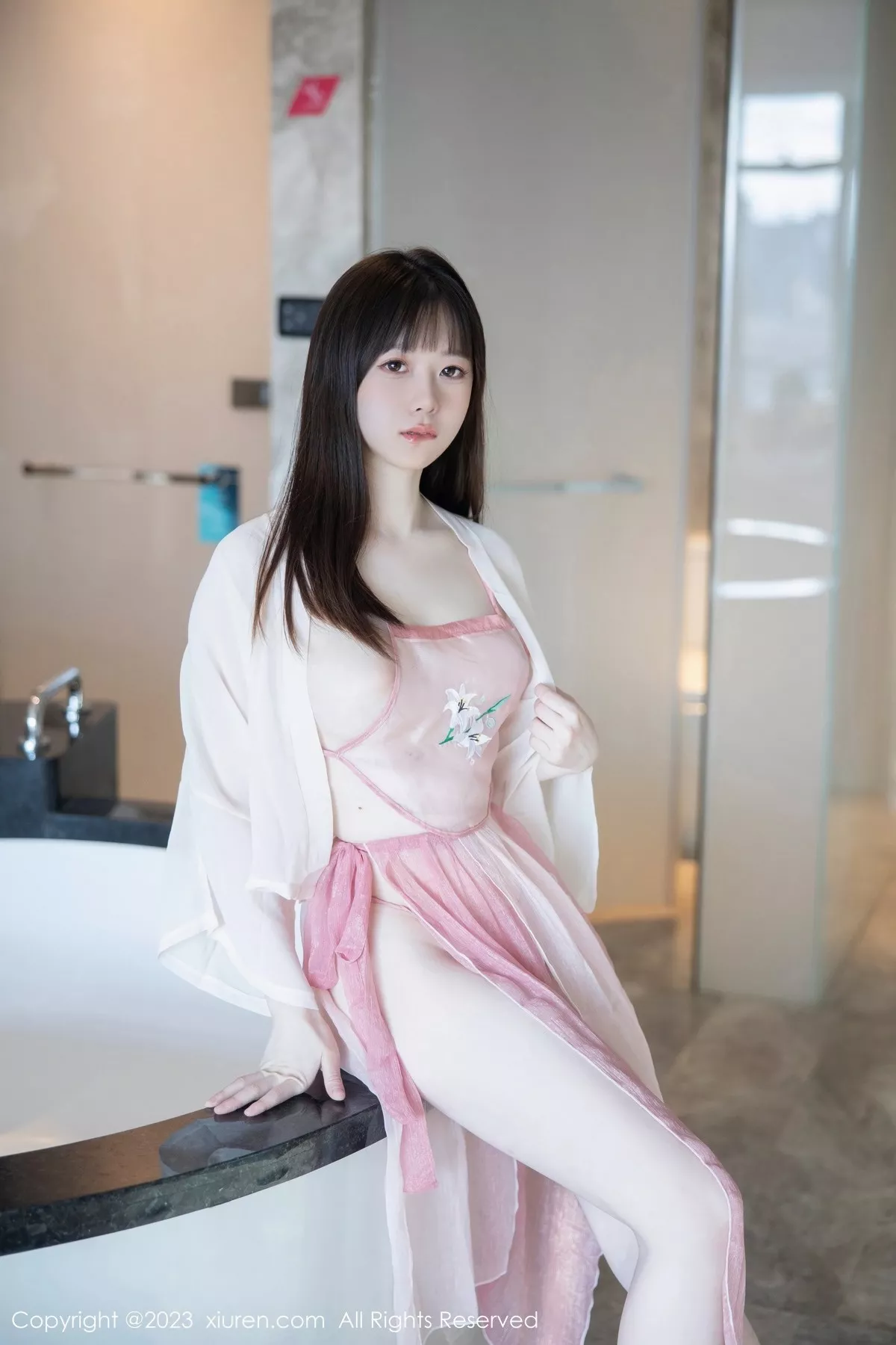 图片[4]-[XiuRen秀人网]第6926期林悠悠写真-秀人集