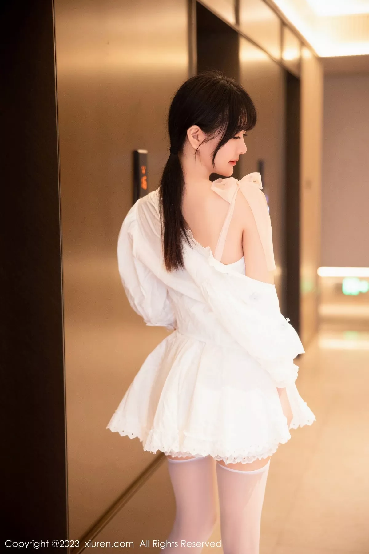 图片[13]-[XiuRen秀人网]第6933期幼幼写真-秀人集