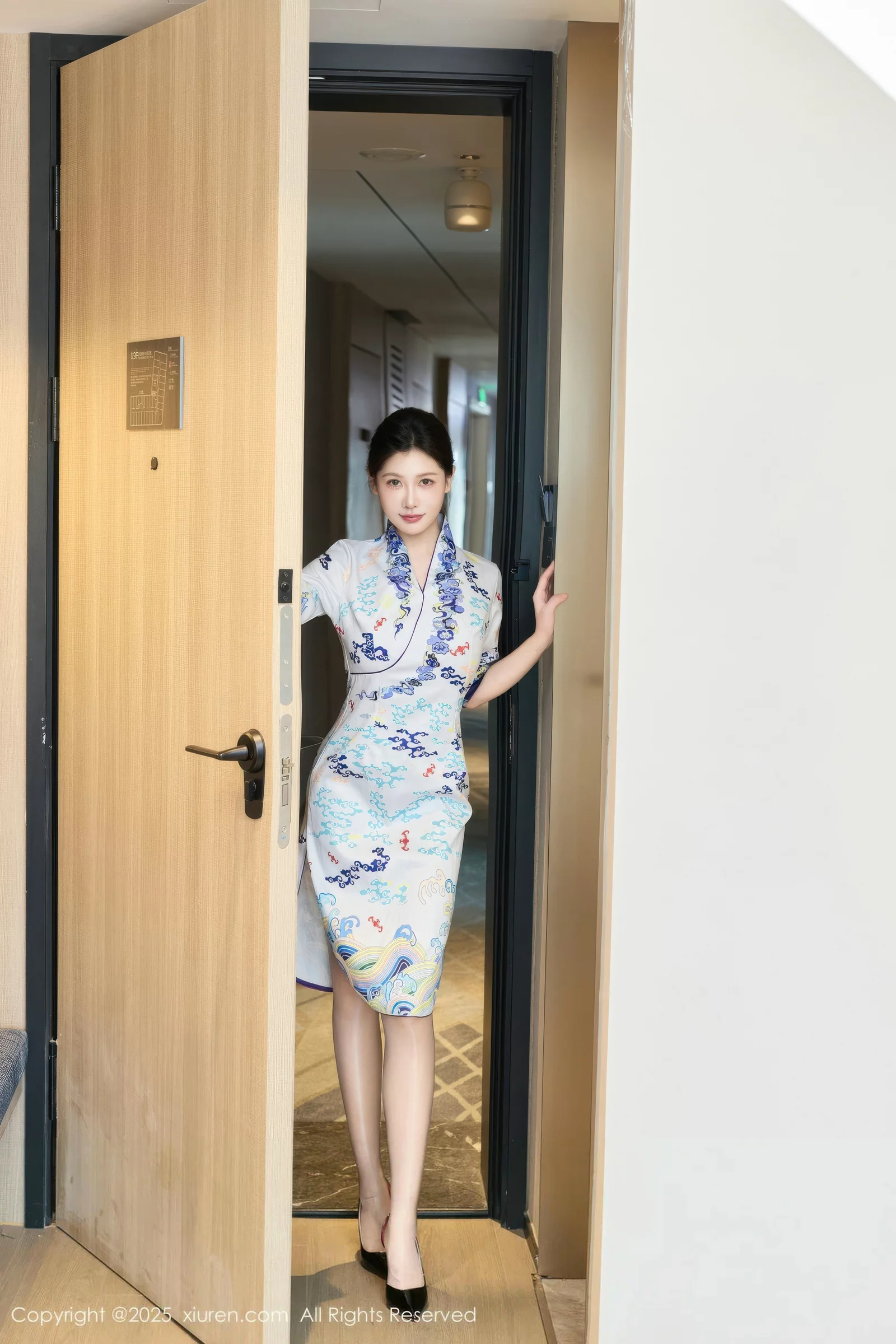 [XiuRen秀人网]第10654期尹甜甜写真-秀人集